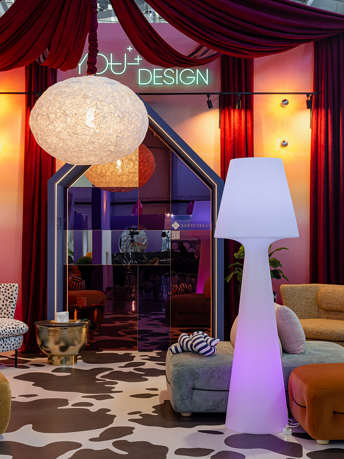 ДЕКОРАТИВНОЕ ПОКРЫТИЕ НА СТЕНДЕ YOU+DESIGN НА FORUM 100+ TECHNO BUILD, ЕКБ