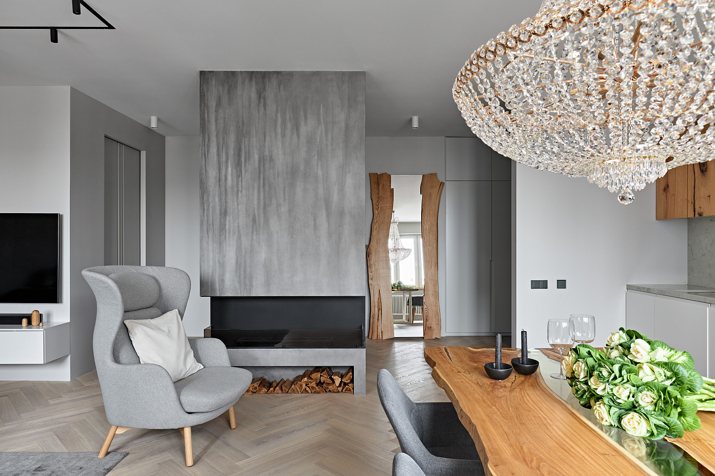 ДЕКОРАТИВНЫЕ ПОКРЫТИЯ ПОД БЕТОН, КРАСКИ СЕРИИ H&H В ПРОЕКТЕ ОЛЬГИ МЕНИЦКОЙ, СПБ