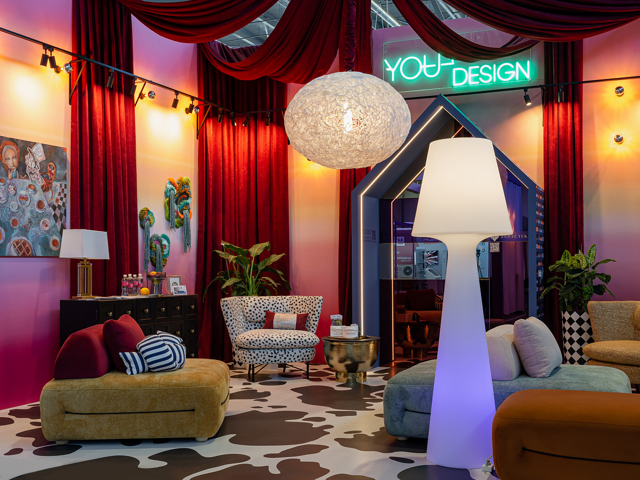 ДЕКОРАТИВНОЕ ПОКРЫТИЕ НА СТЕНДЕ YOU+DESIGN НА FORUM 100+ TECHNO BUILD, ЕКБ